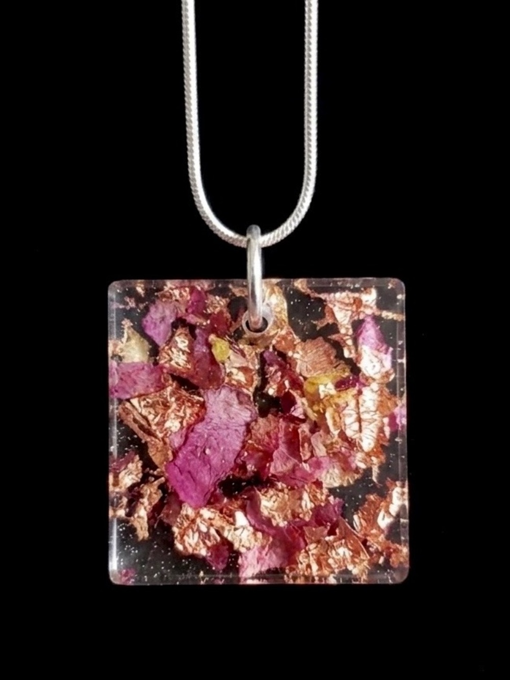 “Burnt Rose Petal Square” Copper Flakes Pressed Preserved Dried Flower Necklace